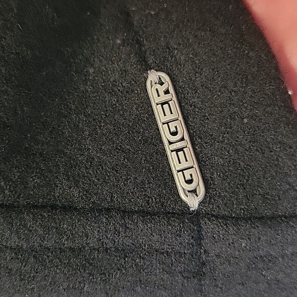 Geiger Collections Black Lightweight Wool Blazer - Picture 7 of 7